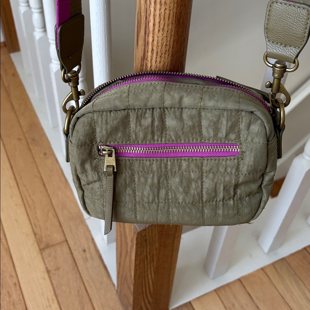 Universal Thread Crossbody/Clutch - image 2